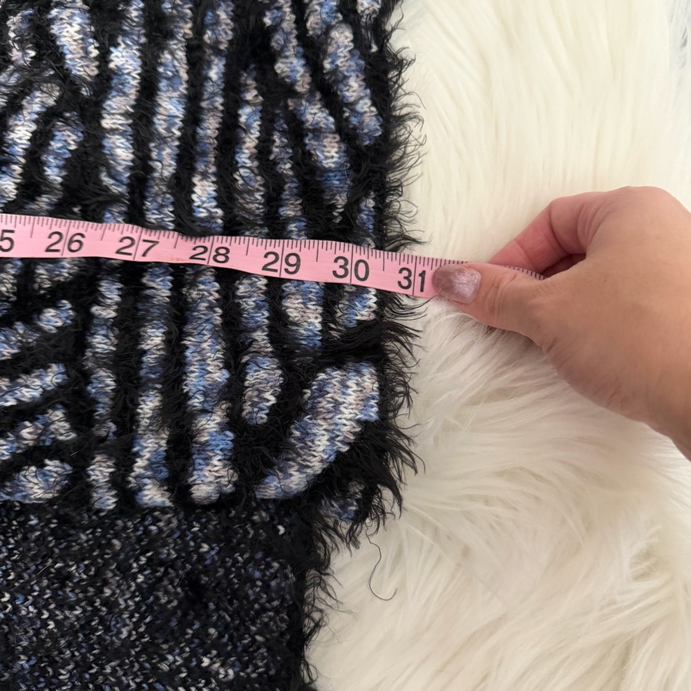 Investments - Long Line Cardigan - Picture 6 of 7